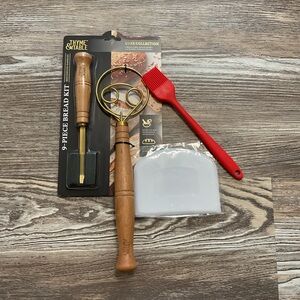Thyme & Table 9 Piece Bread Kit, Dough Scraper and Basting Brush NWT
